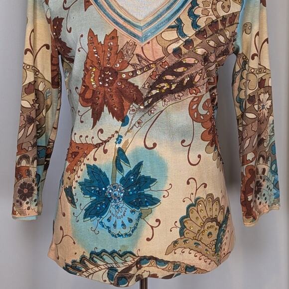 Y2K Forbidden 3/4 Sleeve V-Neck Velvet Trim Beaded Top Tan and Blue Size Medium - Picture 10 of 12